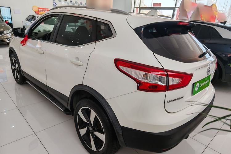 Used Nissan Qashqai 2017 2.0L CVT Smart Enjoyment Version China V Standard Exterior 9