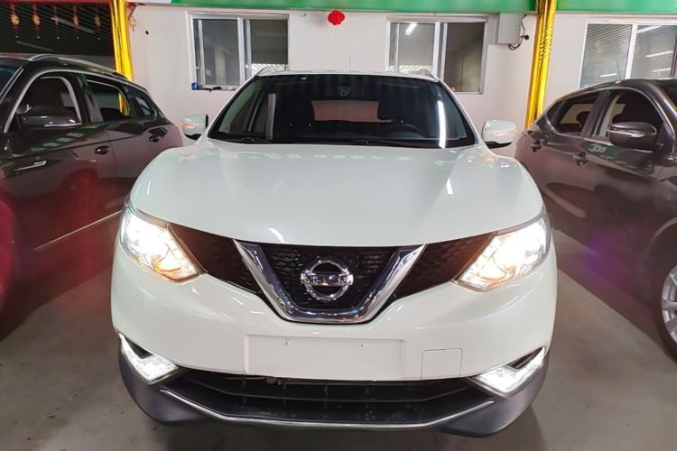 Used Nissan Qashqai 2017 2.0L CVT Smart Enjoyment Version China V Standard Front