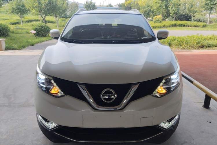 Used Nissan Qashqai 2017 2.0L CVT Smart Enjoyment Version China V Standard Front