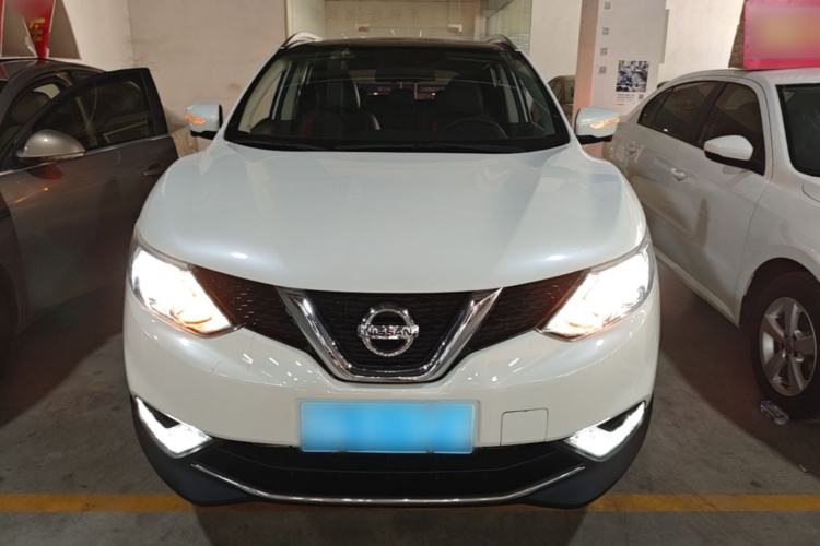 Used Nissan Qashqai 2017 2.0L CVT Luxury Edition China VI Standard Front
