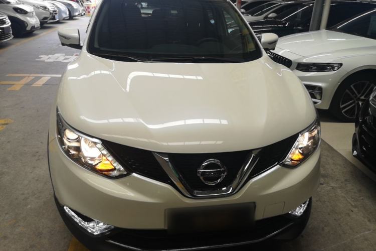 Used Nissan Qashqai 2017 2.0L CVT Luxury Edition China V Standard Front