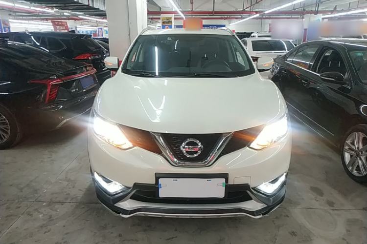 Used Nissan Qashqai 2017 2.0L CVT Smart Enjoyment Version China V Standard Front