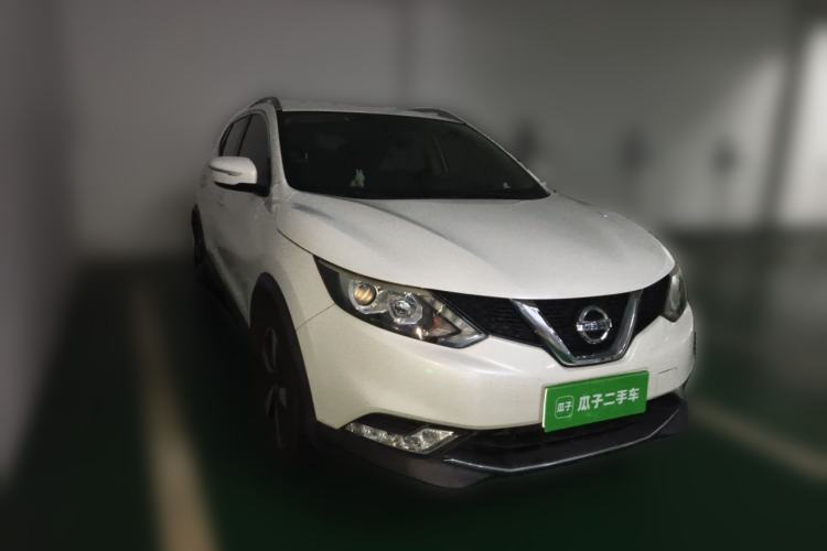 Used Nissan Qashqai 2017 2.0L CVT Smart Enjoyment Version China V Standard Front Right 45 Deg