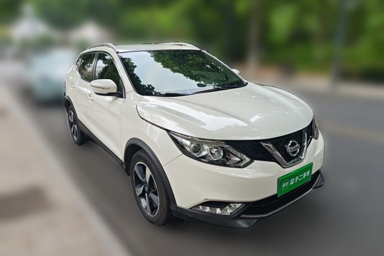 Used Nissan Qashqai 2017 2.0L CVT Smart Enjoyment Version China V Standard Front Right 45 Deg