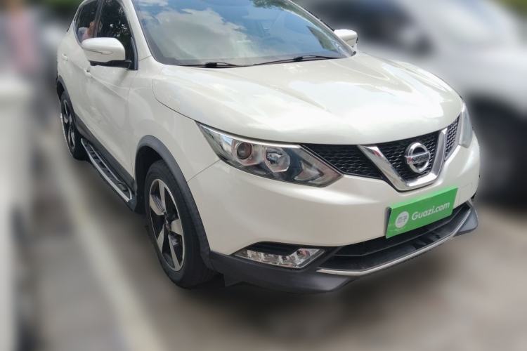 Used Nissan Qashqai 2017 2.0L CVT Luxury Edition China V Standard Front Right 45 Deg