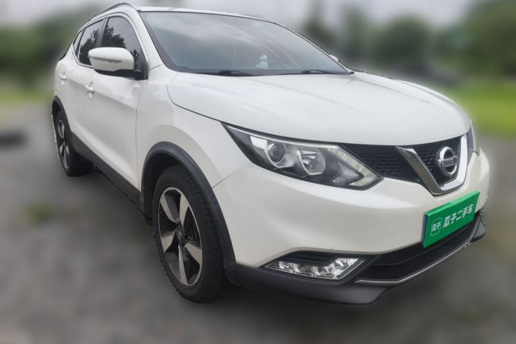 Used Nissan Qashqai 2017 2.0L CVT Smart Enjoyment Version China V Standard Front Right 45 Deg