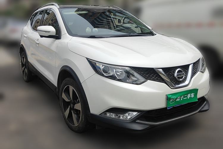 Used Nissan Qashqai 2017 2.0L CVT Luxury Edition China VI Standard Front Right 45 Deg
