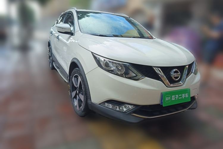 Used Nissan Qashqai 2017 2.0L CVT Smart Enjoyment Version China V Standard Front Right 45 Deg