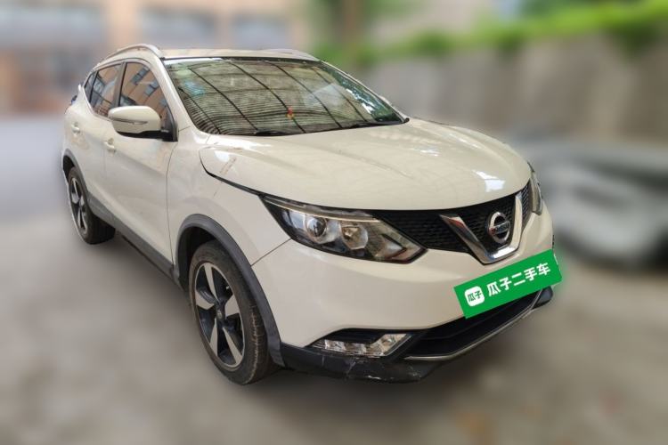Used Nissan Qashqai 2017 2.0L CVT Smart Enjoyment Version China V Standard Front Right 45 Deg