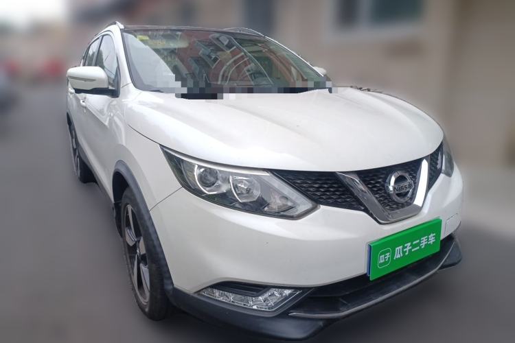 Used Nissan Qashqai 2017 2.0L CVT Luxury Edition China V Standard Front Right 45 Deg