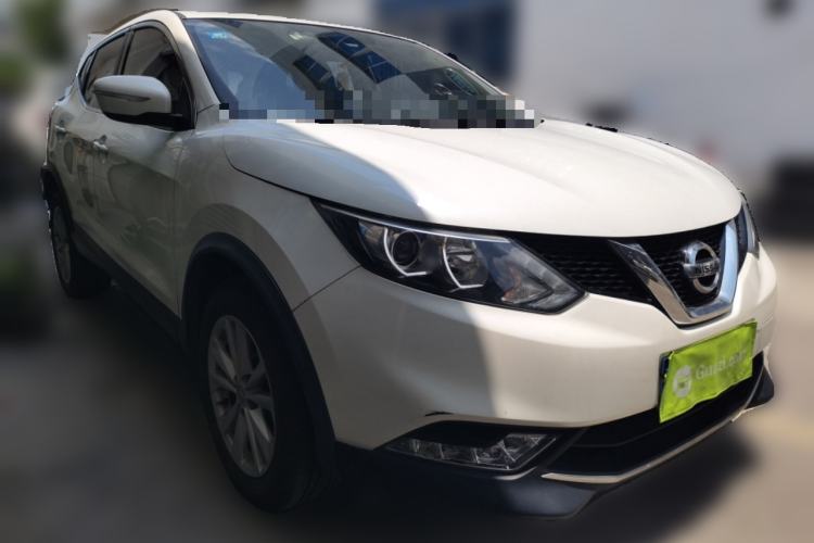 Used Nissan Qashqai 2017 2.0L CVT Elite Edition China V Standard Front Right 45 Deg