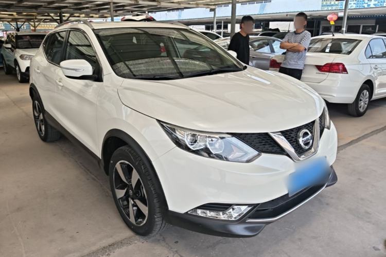 Used Nissan Qashqai 2017 2.0L CVT Smart Enjoyment Version China V Standard Front Right 45 Deg