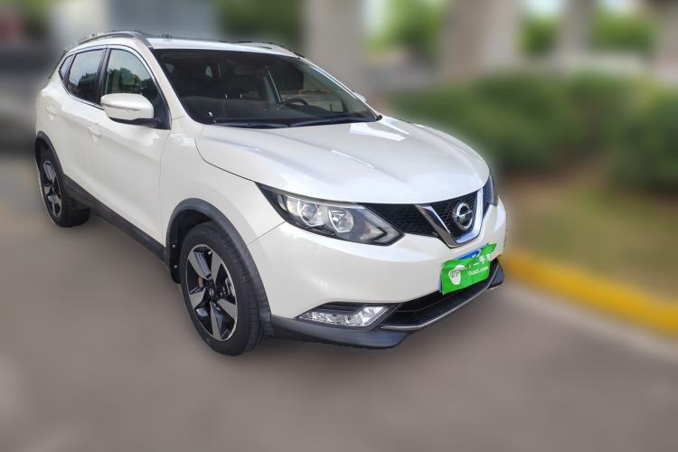 Used Nissan Qashqai 2017 2.0L CVT Smart Enjoyment Version China V Standard Front Right 45 Deg