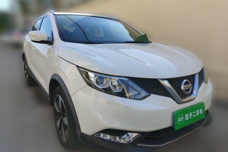 Used Nissan Qashqai 2017 2.0L CVT Smart Enjoyment Version China V Standard Front Right 45 Deg