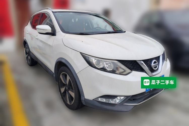Used Nissan Qashqai 2017 2.0L CVT Smart Enjoyment Version China V Standard Front Right 45 Deg