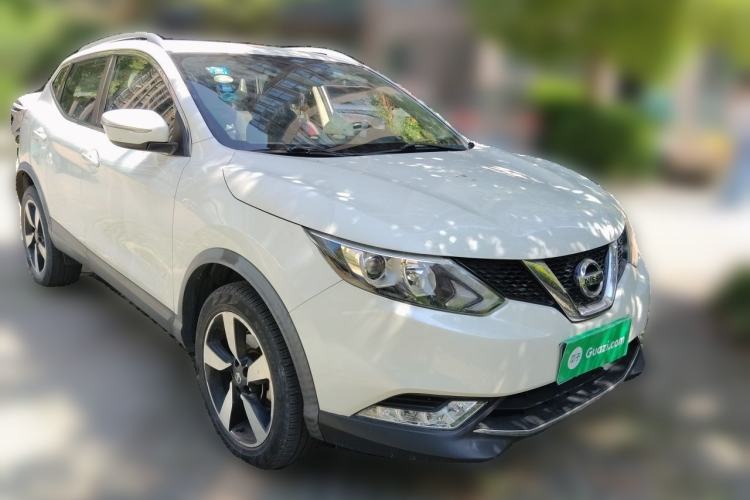 Used Nissan Qashqai 2017 2.0L CVT Smart Enjoyment Version China V Standard Front Right 45 Deg