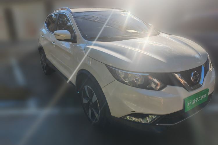 Used Nissan Qashqai 2017 2.0L CVT Smart Enjoyment Version China V Standard Front Right 45 Deg