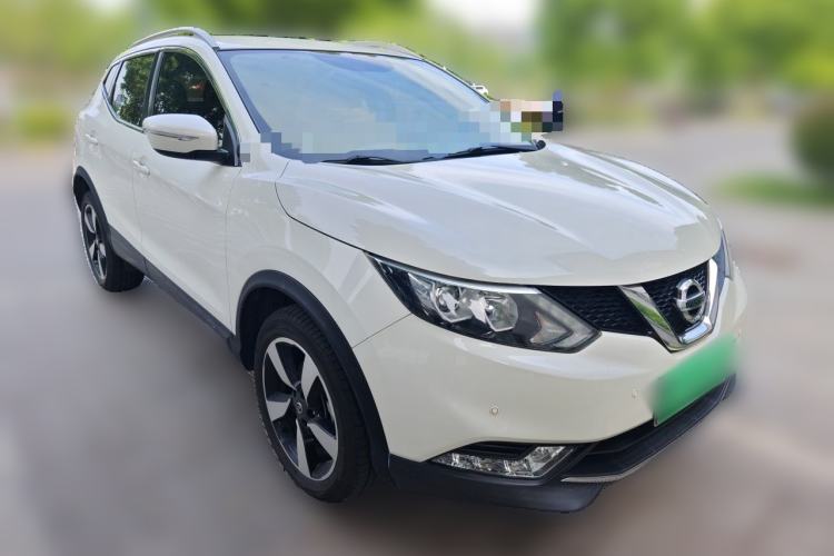 Used Nissan Qashqai 2017 2.0L CVT Smart Enjoyment Version China V Standard Front Right 45 Deg