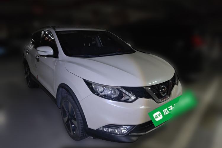 Used Nissan Qashqai 2017 2.0L CVT Smart Enjoyment Version China V Standard Front Right 45 Deg