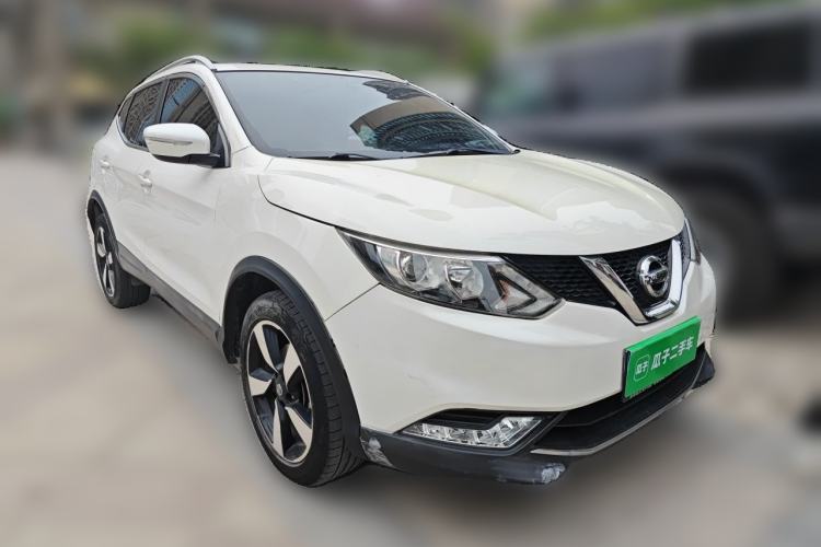 Used Nissan Qashqai 2017 2.0L CVT Smart Enjoyment Version China V Standard Front Right 45 Deg