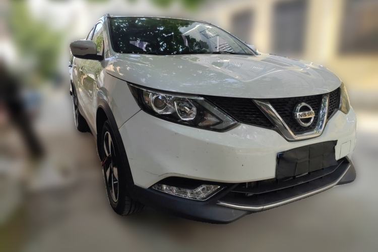 Used Nissan Qashqai 2017 2.0L CVT Smart Enjoyment Version China V Standard Front Right 45 Deg
