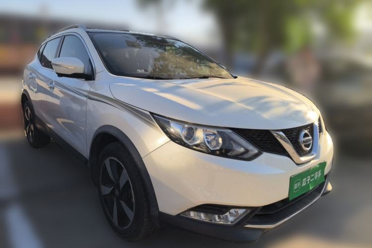Used Nissan Qashqai 2017 2.0L CVT Luxury Edition China V Standard Front Right 45 Deg