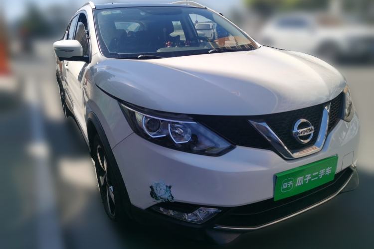 Used Nissan Qashqai 2017 2.0L CVT Luxury Edition China V Standard Front Right 45 Deg