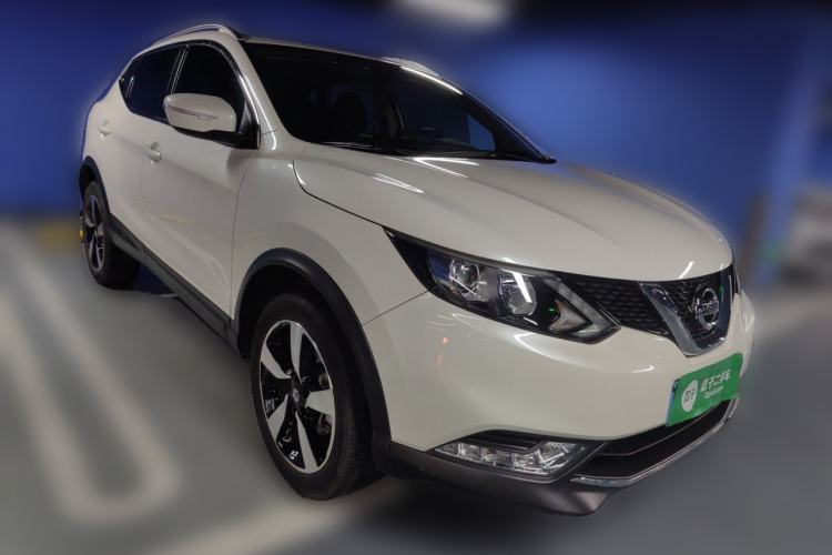 Used Nissan Qashqai 2017 2.0L CVT Smart Enjoyment Version China V Standard Front Right 45 Deg