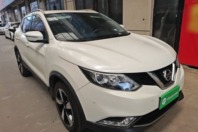 Used Nissan Qashqai 2017 2.0L CVT Smart Enjoyment Version China V Standard Front Right 45 Deg