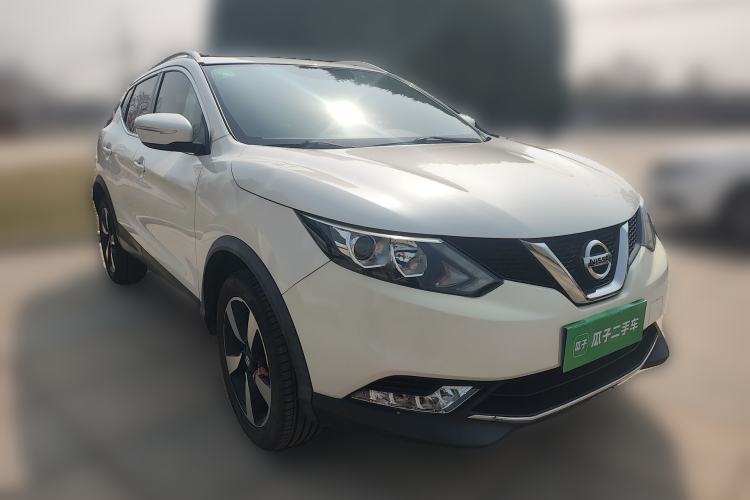 Used Nissan Qashqai 2017 2.0L CVT Smart Enjoyment Version China VI Standard Front Right 45 Deg