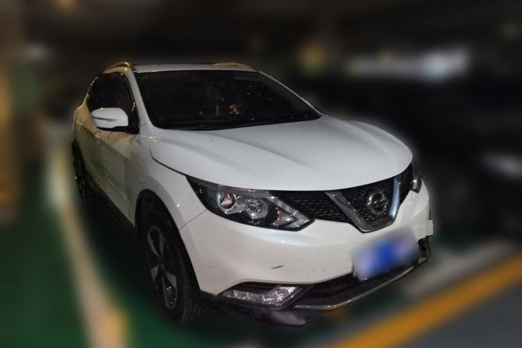 Used Nissan Qashqai 2017 2.0L CVT Smart Enjoyment Version China V Standard Front Right 45 Deg