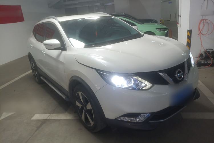 Used Nissan Qashqai 2017 2.0L CVT Smart Enjoyment Version China VI Standard Front Right 45 Deg
