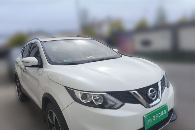 Used Nissan Qashqai 2017 2.0L CVT Smart Enjoyment Version China V Standard Front Right 45 Deg