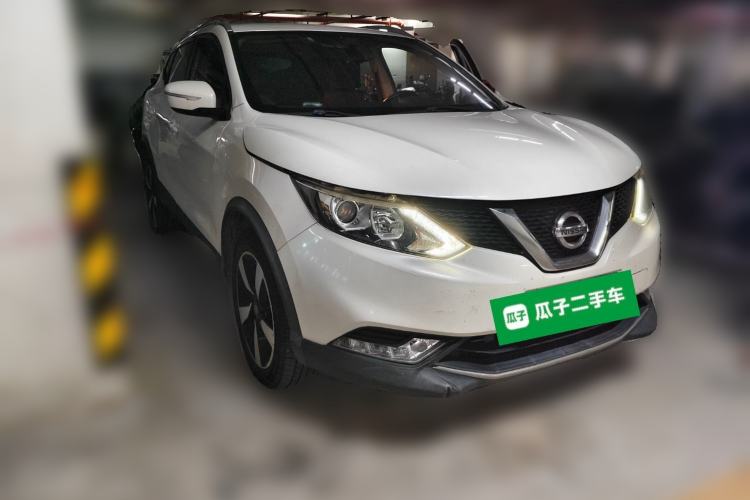 Used Nissan Qashqai 2017 2.0L CVT Smart Enjoyment Version China VI Standard Front Right 45 Deg