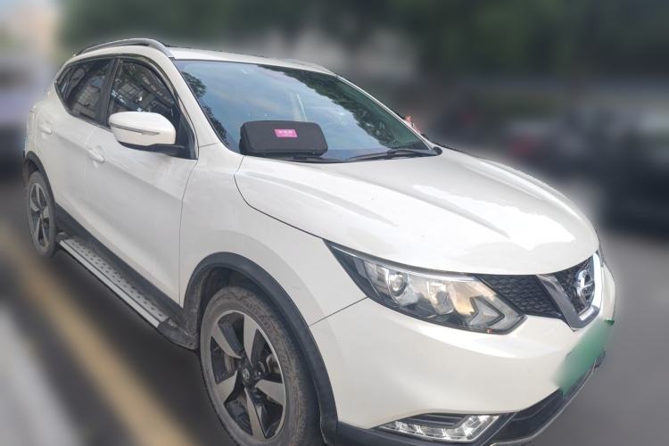 Used Nissan Qashqai 2017 2.0L CVT Smart Enjoyment Version China V Standard Front Right 45 Deg