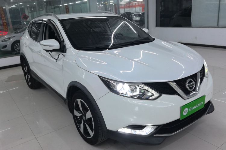 Used Nissan Qashqai 2017 2.0L CVT Smart Enjoyment Version China V Standard Front Right 45 Deg