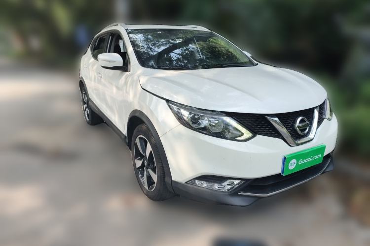 Used Nissan Qashqai 2017 2.0L CVT Smart Enjoyment Version China V Standard Front Right 45 Deg