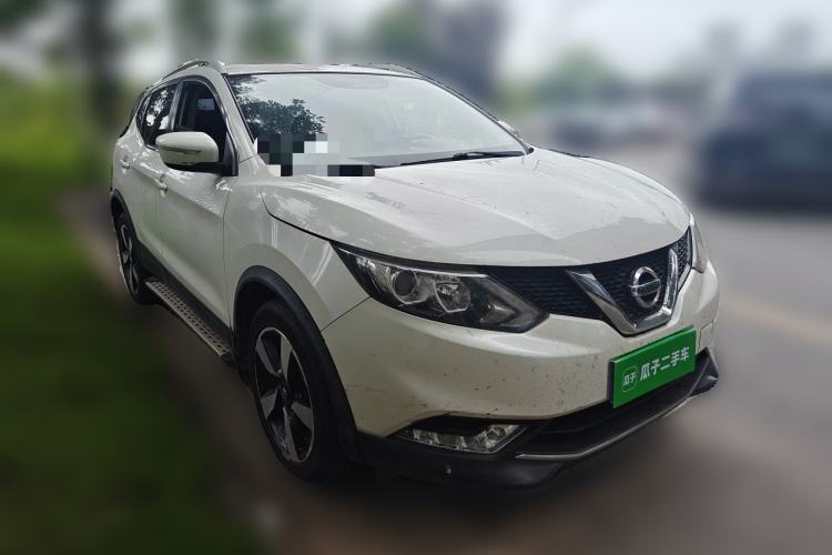 Used Nissan Qashqai 2017 2.0L CVT Smart Enjoyment Version China V Standard Front Right 45 Deg