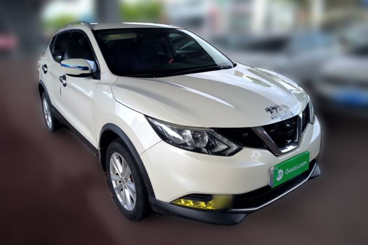 Used Nissan Qashqai 2017 2.0L CVT Elite Edition China V Standard Front Right 45 Deg