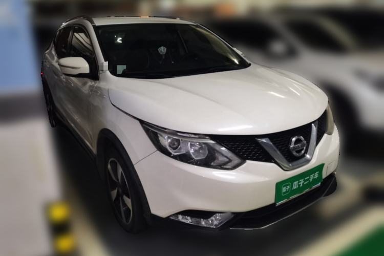 Used Nissan Qashqai 2017 2.0L CVT Smart Enjoyment Version China V Standard Front Right 45 Deg