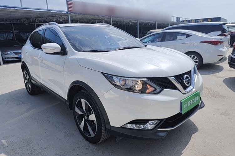 Used Nissan Qashqai 2017 2.0L CVT Smart Enjoyment Version China V Standard Front Right 45 Deg