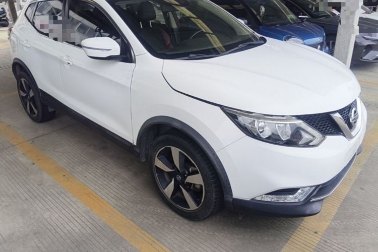 Used Nissan Qashqai 2017 2.0L CVT Smart Enjoyment Version China VI Standard Front Right 45 Deg