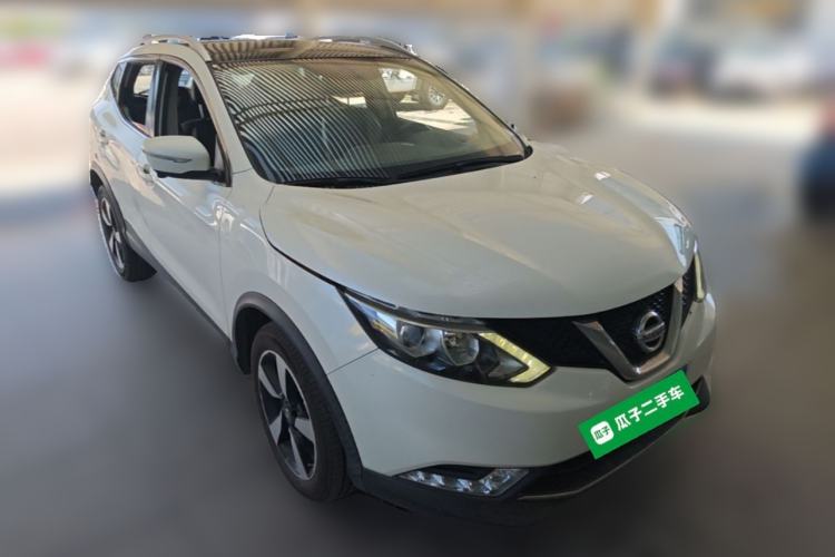 Used Nissan Qashqai 2017 2.0L CVT Luxury Edition China V Standard Front Right 45 Deg