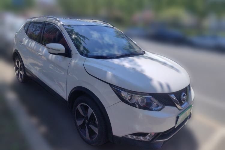 Used Nissan Qashqai 2017 2.0L CVT Smart Enjoyment Version China V Standard Front Right 45 Deg