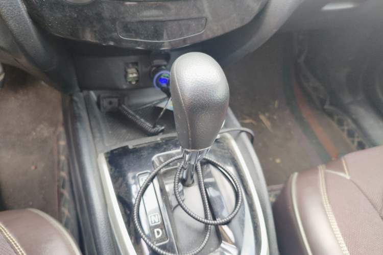 Used Nissan Qashqai 2017 2.0L CVT Elite Edition China V Standard Gear Lever