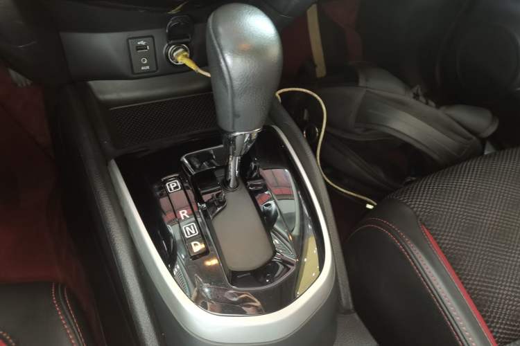 Used Nissan Qashqai 2017 2.0L CVT Luxury Edition China V Standard Gear Lever