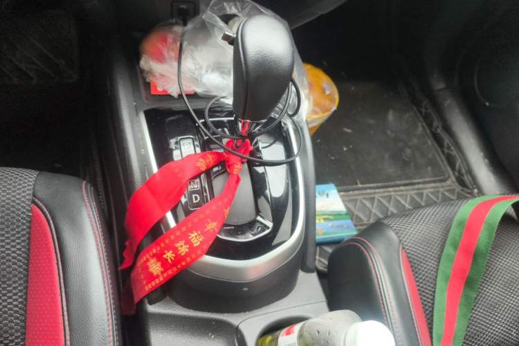 Used Nissan Qashqai 2017 2.0L CVT Smart Enjoyment Version China V Standard Gear Lever