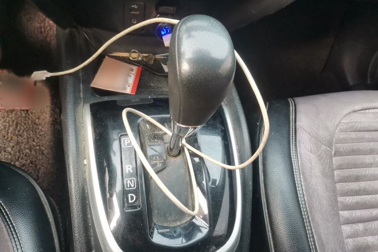 Used Nissan Qashqai 2017 2.0L CVT Elite Edition China V Standard Gear Lever