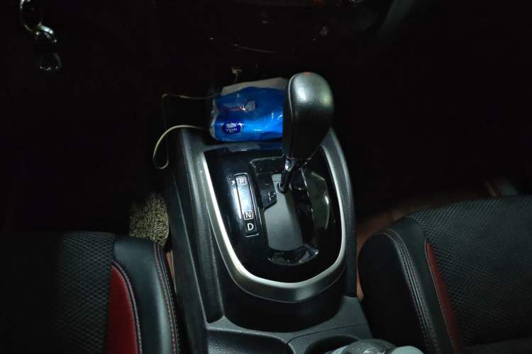 Used Nissan Qashqai 2017 2.0L CVT Smart Enjoyment Version China V Standard Gear Lever