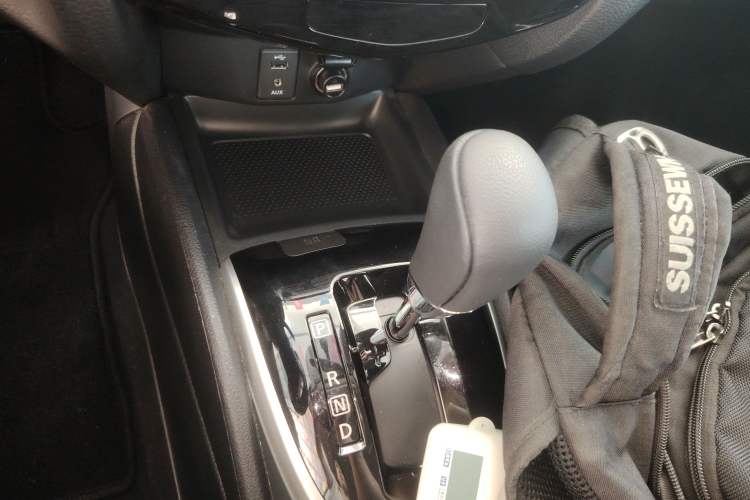 Used Nissan Qashqai 2017 2.0L CVT Smart Enjoyment Version China VI Standard Gear Lever